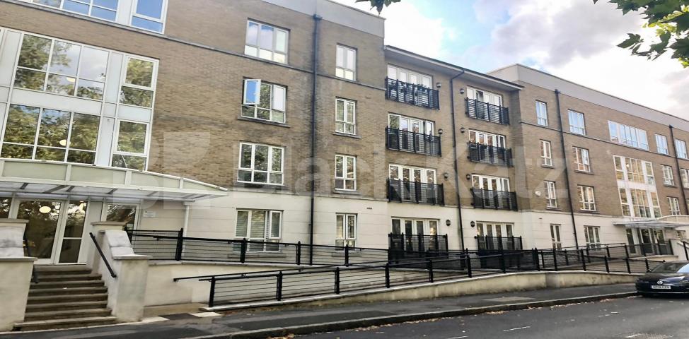 			LET , 1 Bedroom, 1 bath, 1 reception Apartment			 St. Georges Way, Peckham / Elephant and Castle